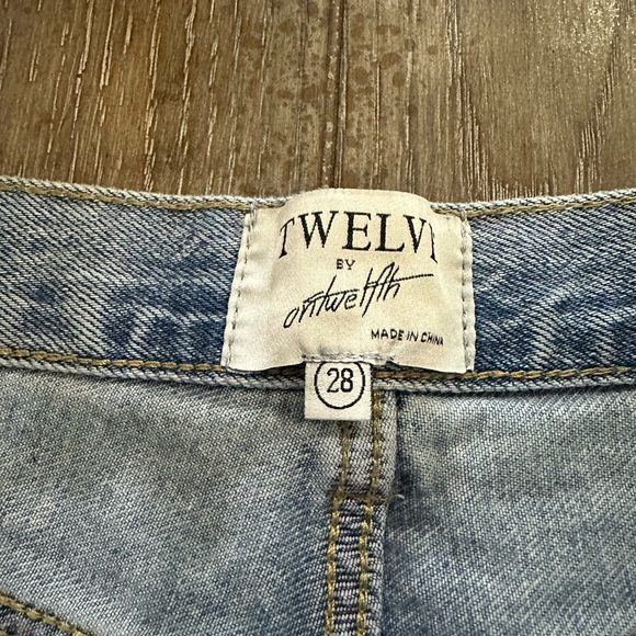 Twelve by Ontwelfth Jeans - Picture 4 of 12